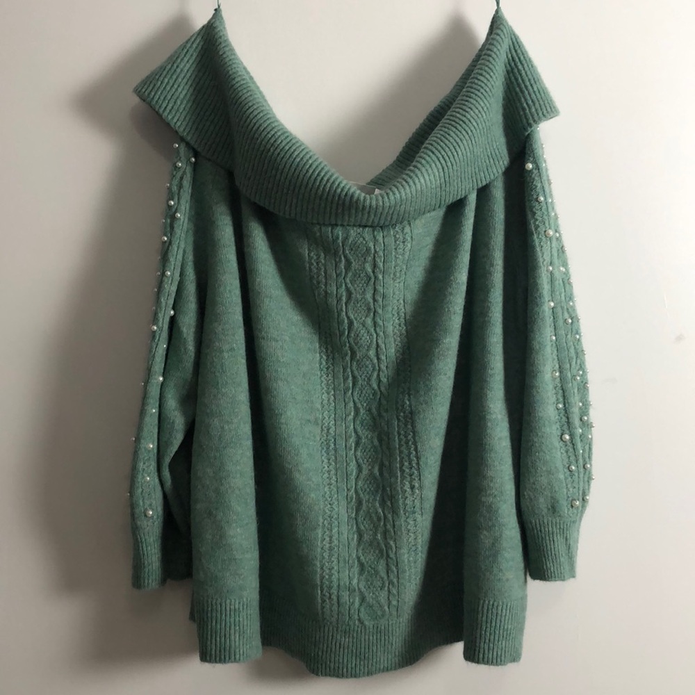 InEveryStory Off-the-Shoulder soft sweater, mint colour faux pearl sleeves SZ 2X